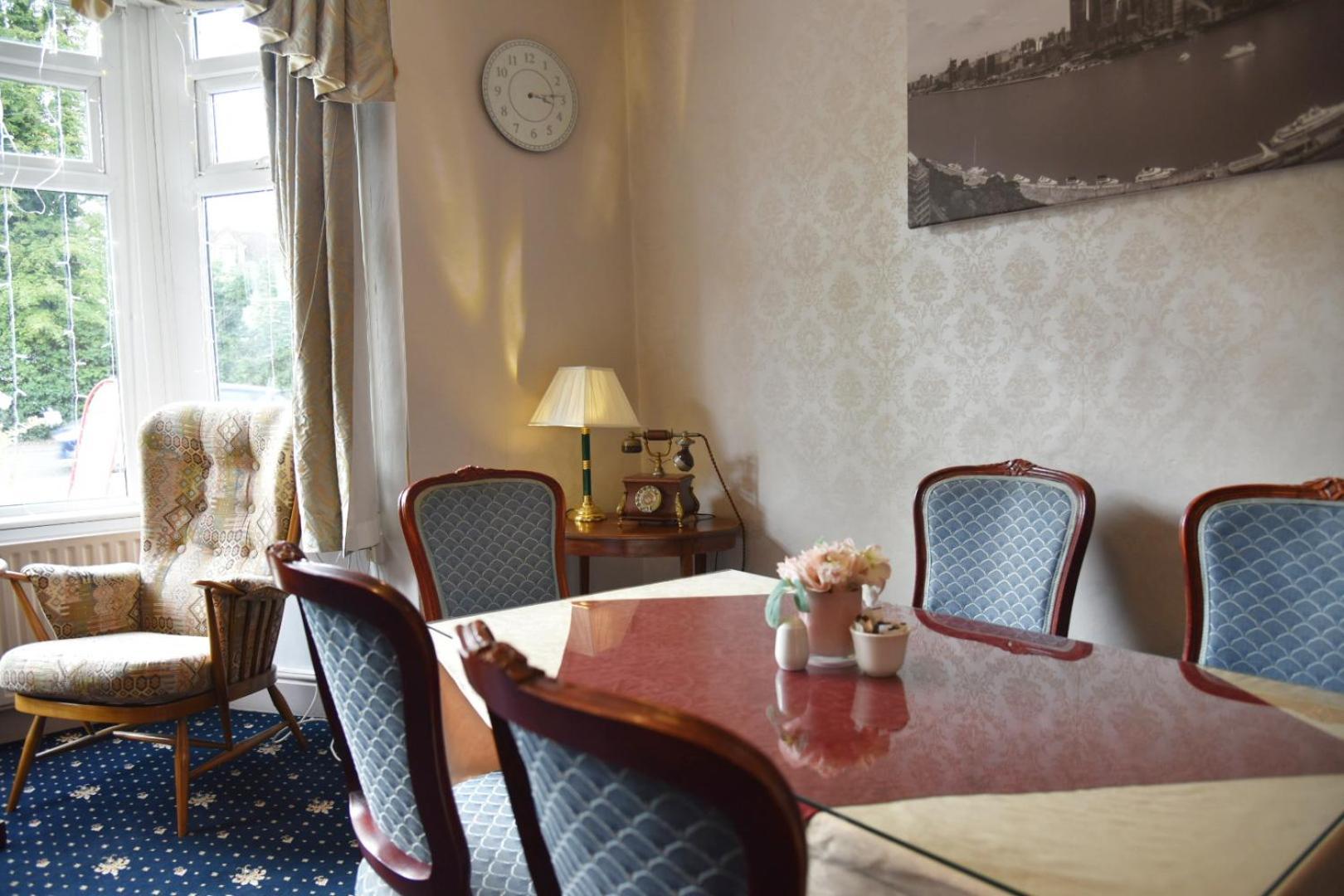 Crystal Hotel & Savour CBG Dış mekan fotoğraf