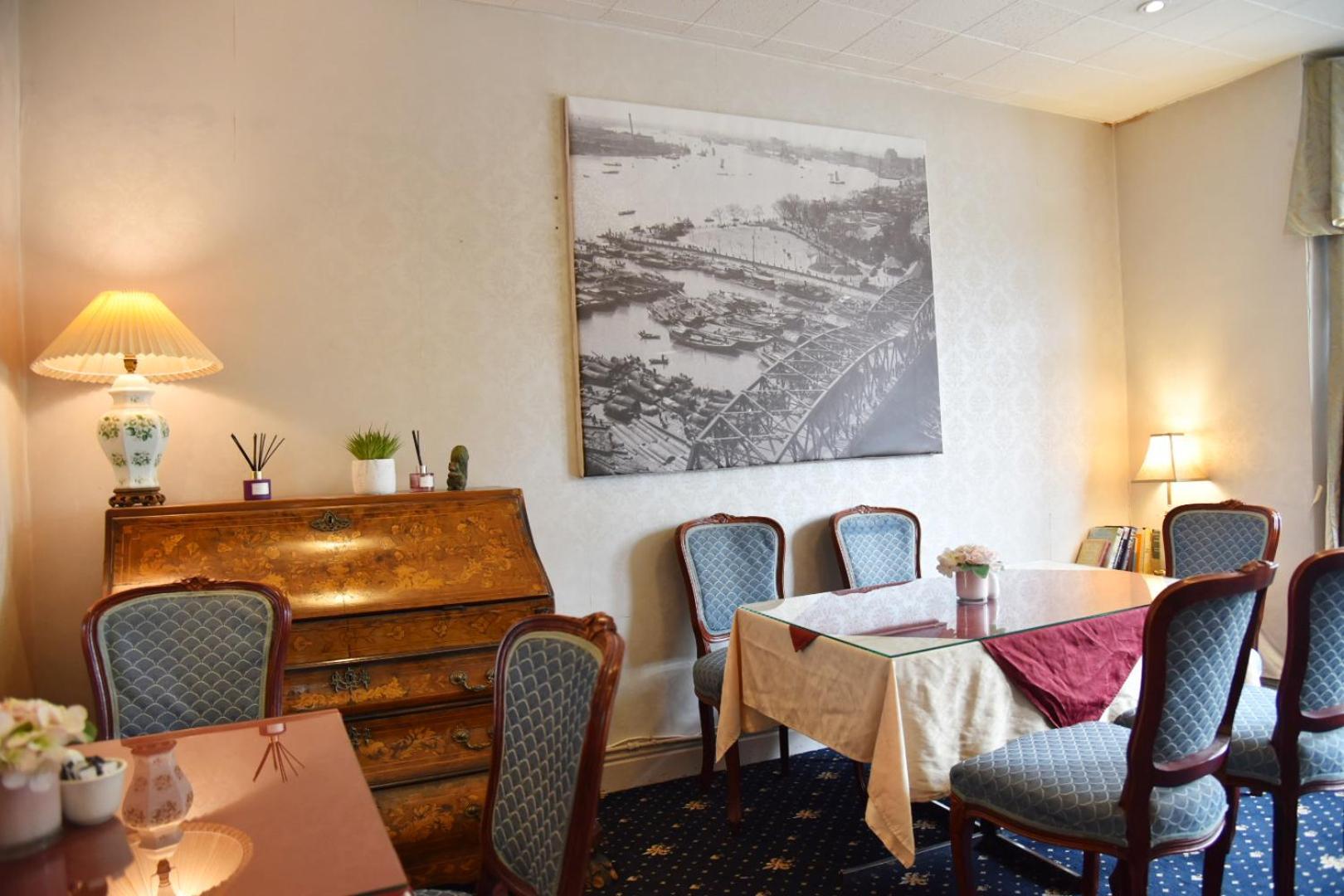 Crystal Hotel & Savour CBG Dış mekan fotoğraf